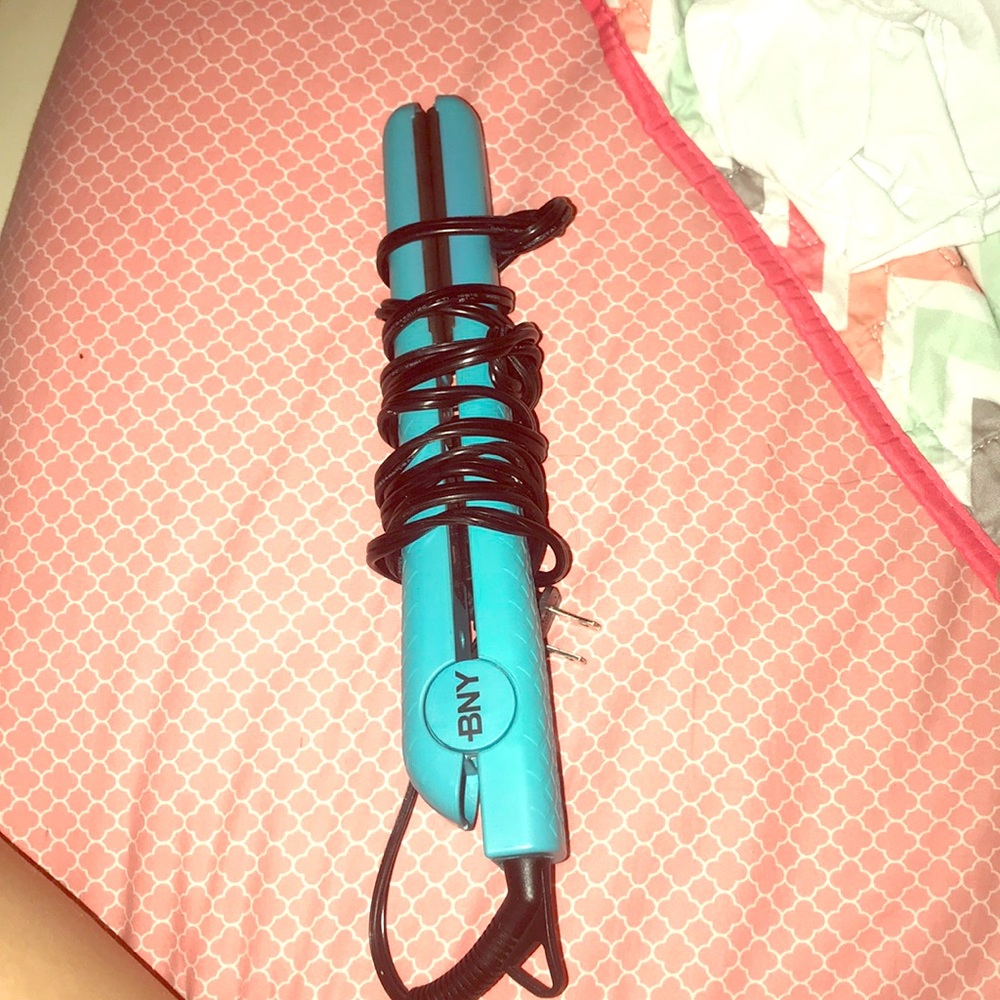 Straightener